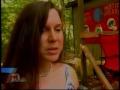 The FCC and Federal marshals raid a pirate radio station in Knoxville Tennessee