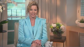 Celebrity Elizabeth Banks talks about Beanie Babies on "Dean's A-List Interview" Net Worth