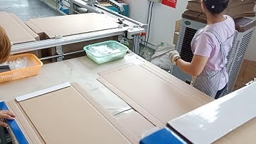 Custom Cardboard Displays Producing