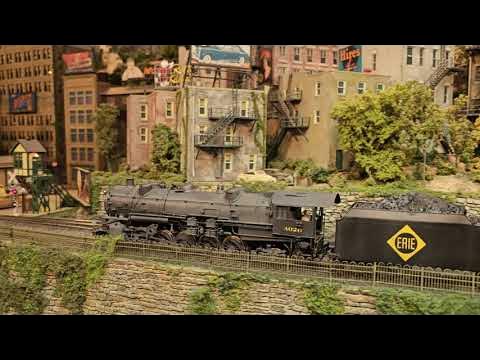 The Trains Finally Run Again on Howard Zane’s Enormous Layout !! - YouTube