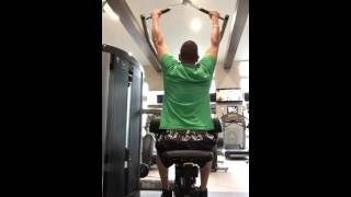 Lat Pulldown with ISO hold