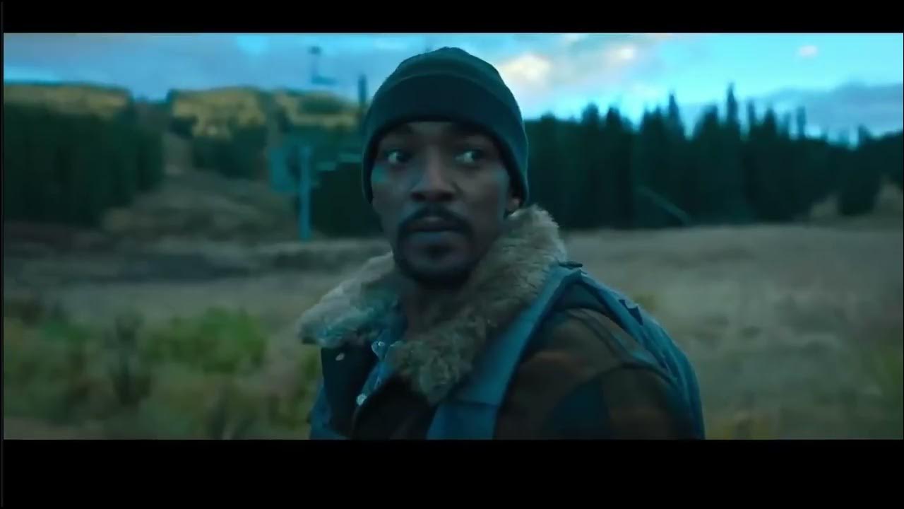 Морена Баккарин желіде толығымен жалаңаш