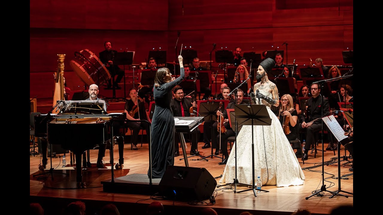 Božo Vrećo feat Vasil Hadžimanov & Makedonska filharmonija - Svirajte mi tiho, tise