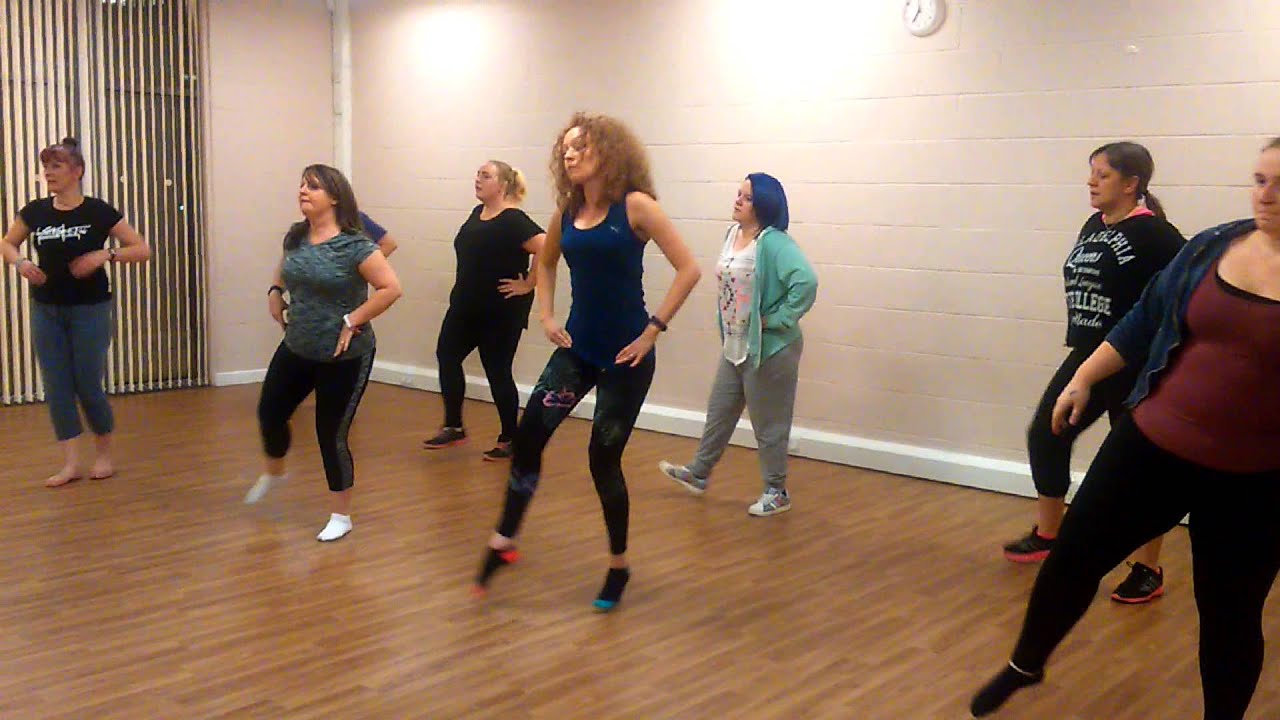 Tell me Ma irish dance zumba Ladies YouTube