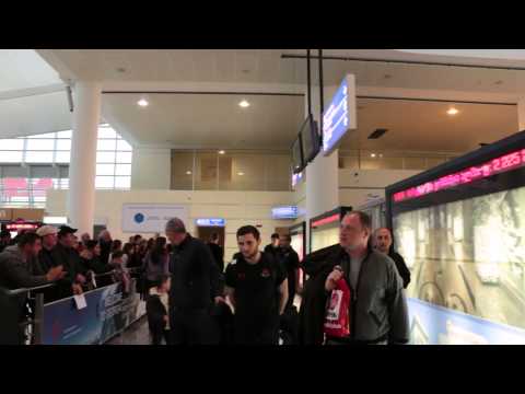 გამარჯვებულ ბორჯღალოსნებს აეროპორტში ქომაგები დახვდნენ