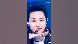 Renjun and his members tiktok #1