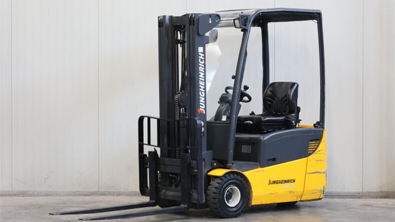 Jungheinrich EFG 115 (2015) electric forklift truck, triplex mast, with free lift