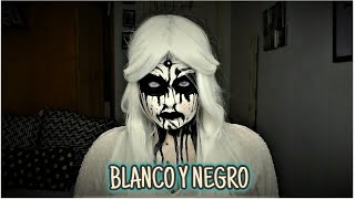 HALLOWEEN: BLEEDING BLACK & WHITE | Cristina Black & White