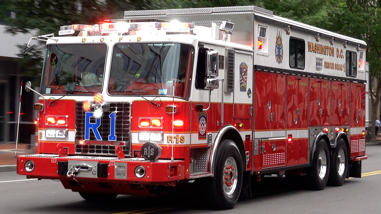 DCFD Rescue Squad 1 Responding - YouTube