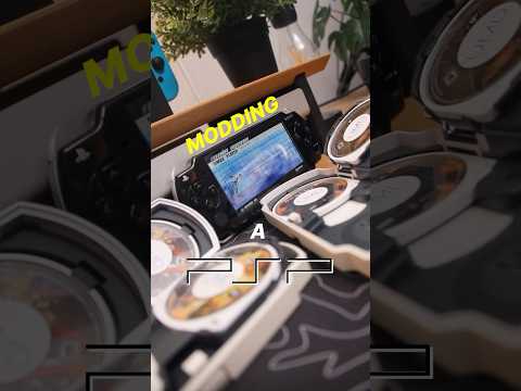Modding an old PSP into the ULTIMATE HANDHELD CONSOLE 🕹