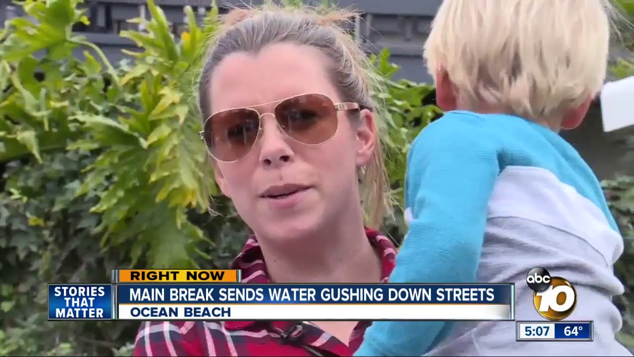 Ocean Beach water main break sends water gushing down streets