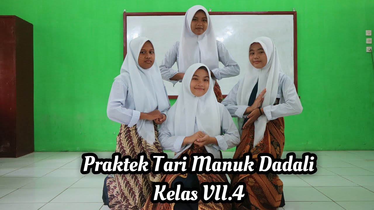 PRAKTEK TARI MANUK DADALI || KELAS VII.4 ~ SMP NEGERI 2 PADANG TUALANG