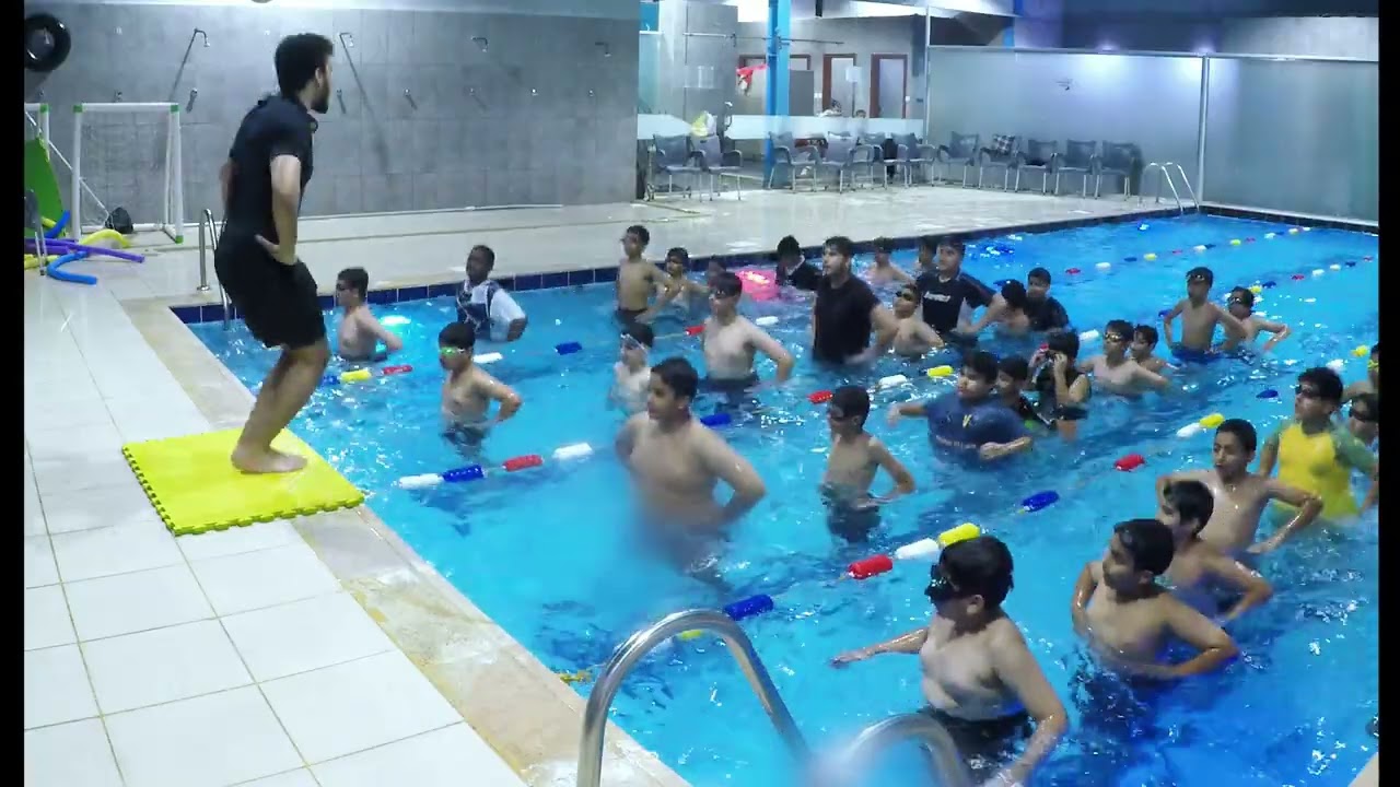 تمارين بسيطة داخل الماء