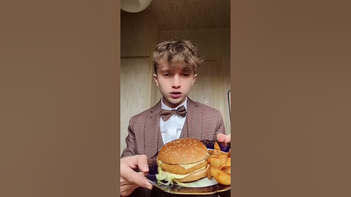 Je découvre Mc Donald’s 🤯💐