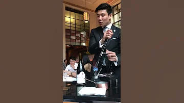 Opening Wine at Eleven Madison Park (ORIGINAL video)