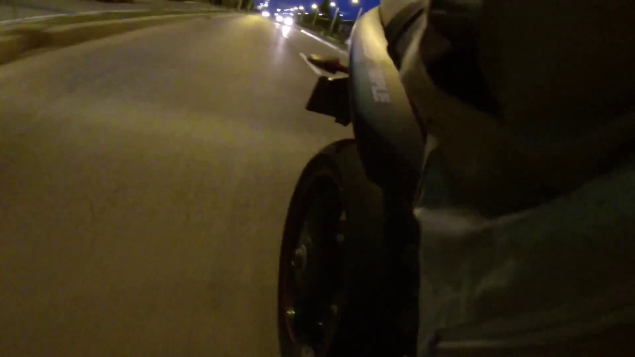 akrapovic speed triple