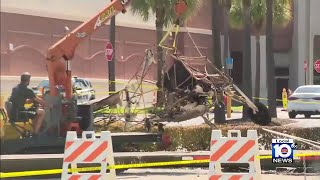 NTSB crews investigate fatal Hollywood banner plane crash