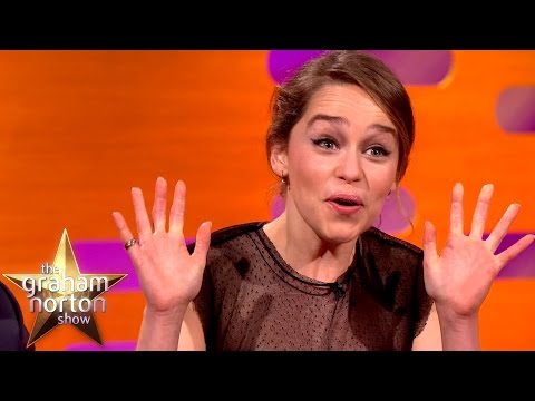 Video: 8 Feite Oor Emilia Clarke Wat Stormagtig Was