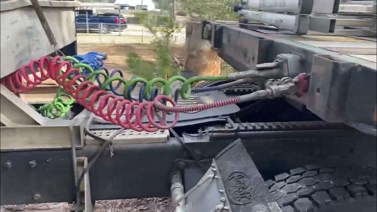 How to unhook a semi trailer YouTube