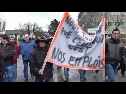 Séverac le Château : les ouvriers de Confort et Système manifestent