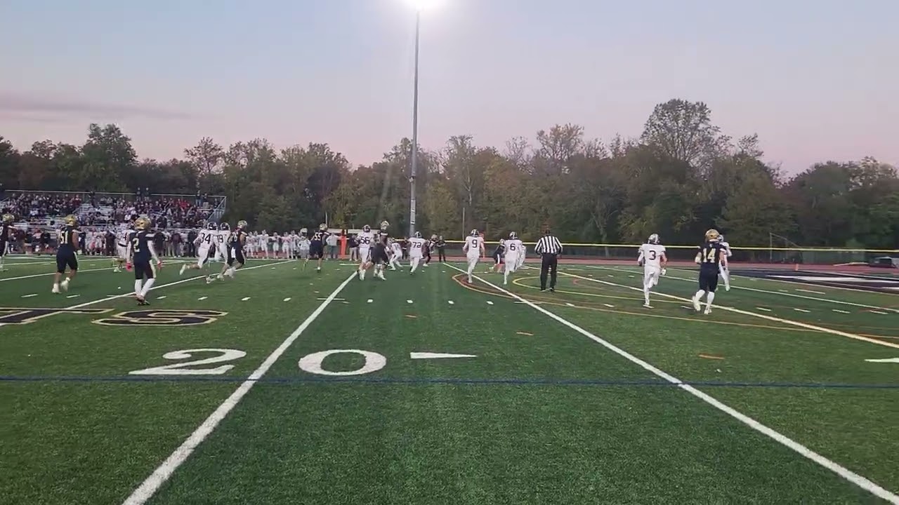 NJ Football: Old Tappan's Zach Miceli finds Shane Small for 22-yard TD