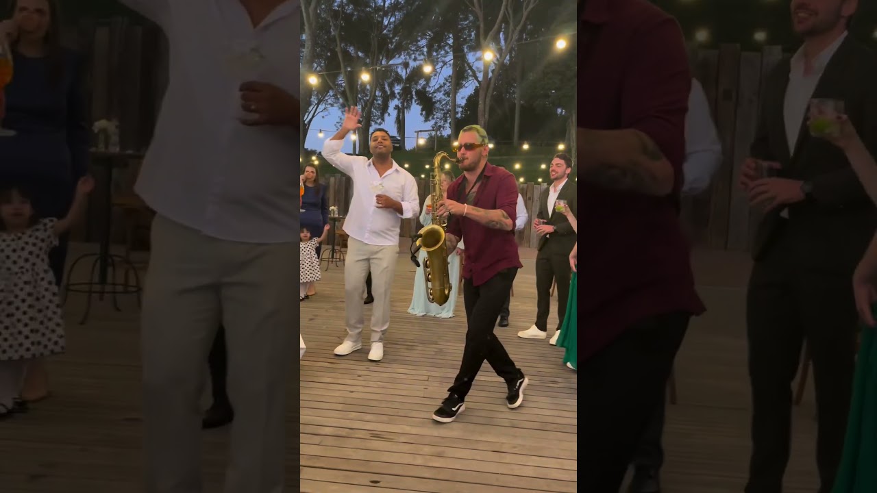 LIVE SAX