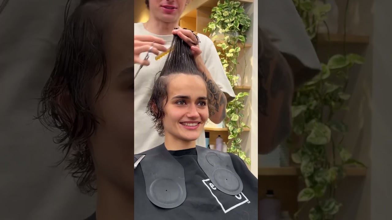 Long to short hair cut new year new hair transformation #howtocutcurlyhair #hairstyle #shorthaircut