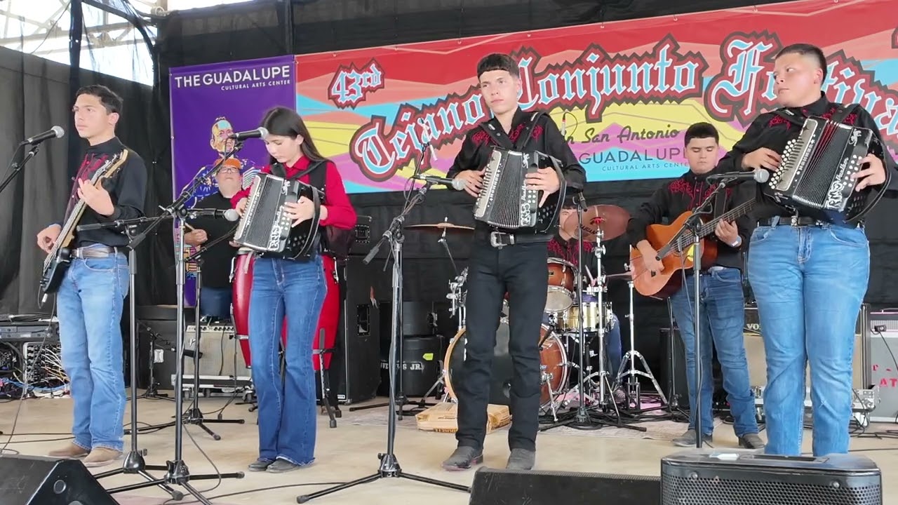 Roma Middle School Conjunto - 43rd Annual Tejano Conjunto Festival