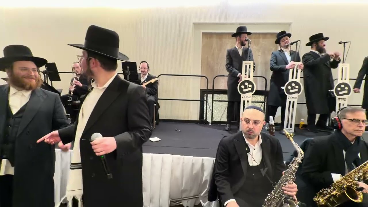 Hershy Langsam on the keys & Shlome Zalmon Waber &Kalmy Schwartz Hit