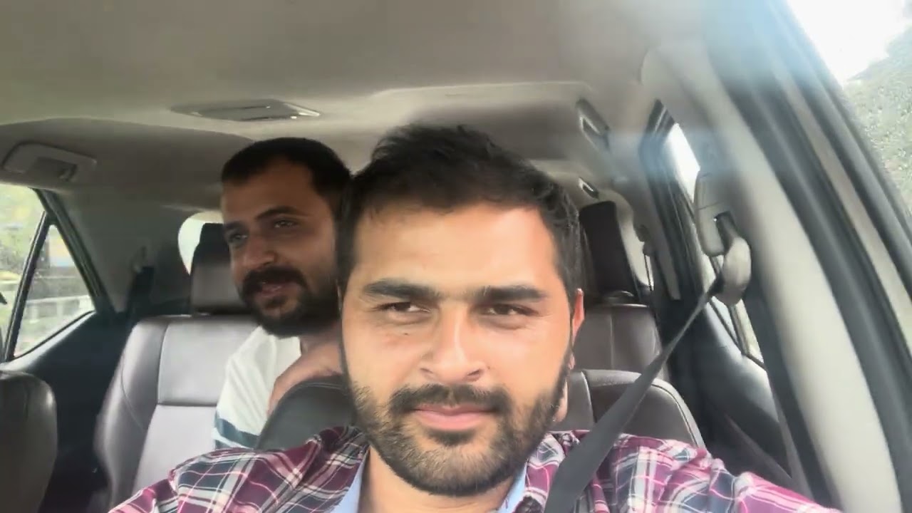 	Kerala Road Trip 🌴 | Kochi Pahunchne Wale Hain | Rainy Drive