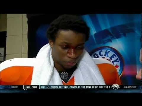 Wayne Simmonds IN THE FACE Goal & Interview | Flyers Senators 3/31/2012