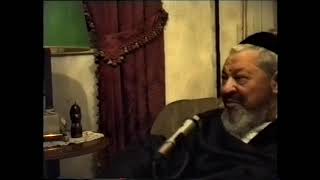 ראיון עם הרב יהושע לרר מתלמידי ישיבת 'מרכז הרב', על מפגשיו עם הראי"ה קוק. מראיין: הרב יוחאי רודיק