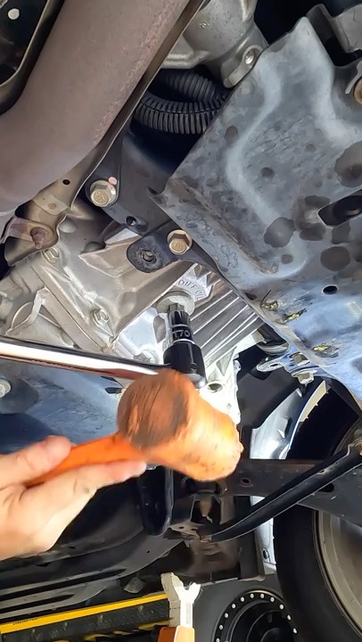 Easy Tip for Removing Fill & Drain Plugs