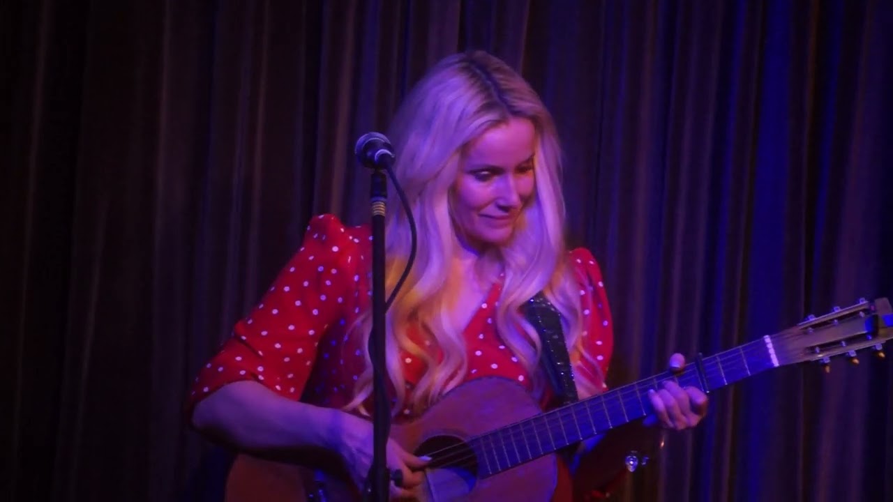 Heidi Talbot - I let you go - live at Alstonefield 19 March 2023