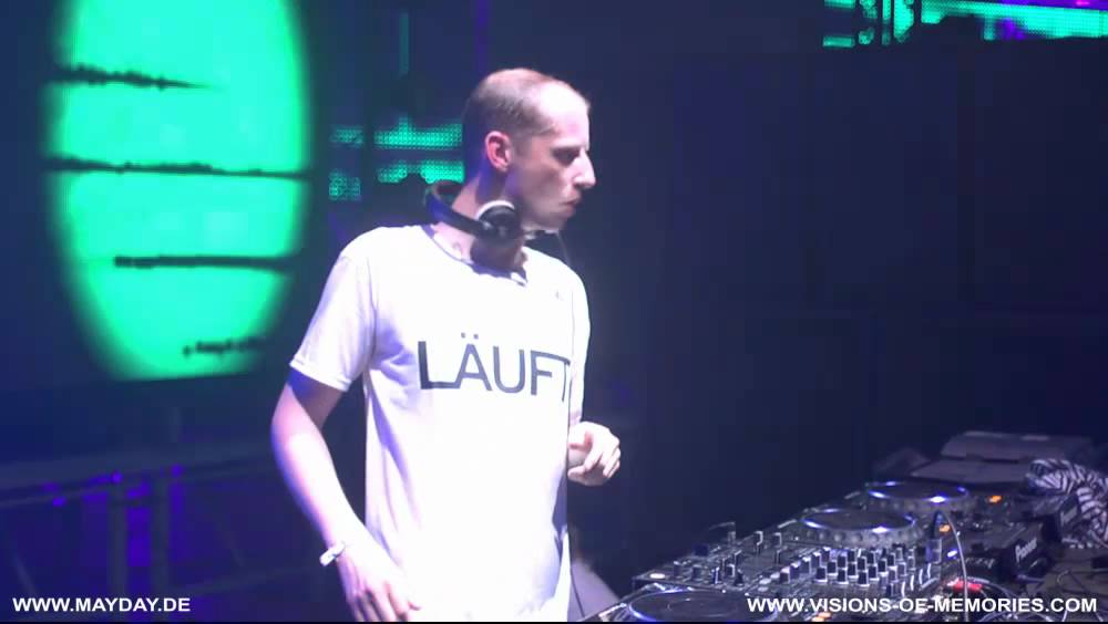 Felix Kröcher @ MAYDAY 2011 (official)