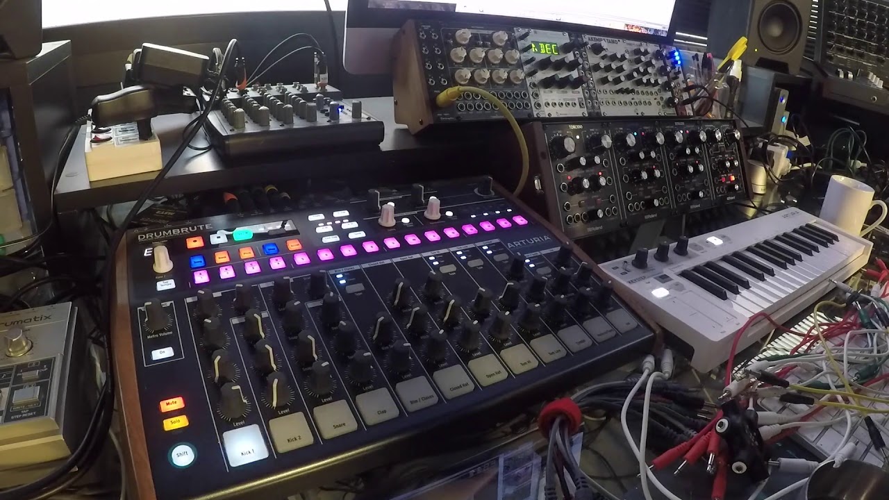 Drumbrute & Eurorack percussions setup - YouTube