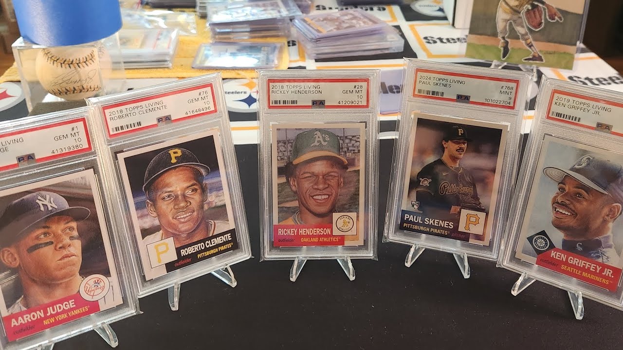 Episode 11: It's Alive! Topps living set showcase 