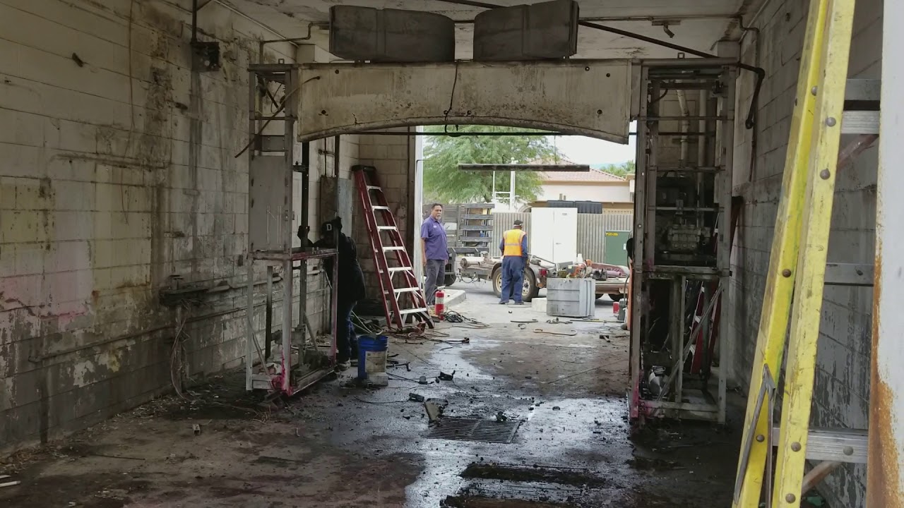 Ray destroys carwash YouTube