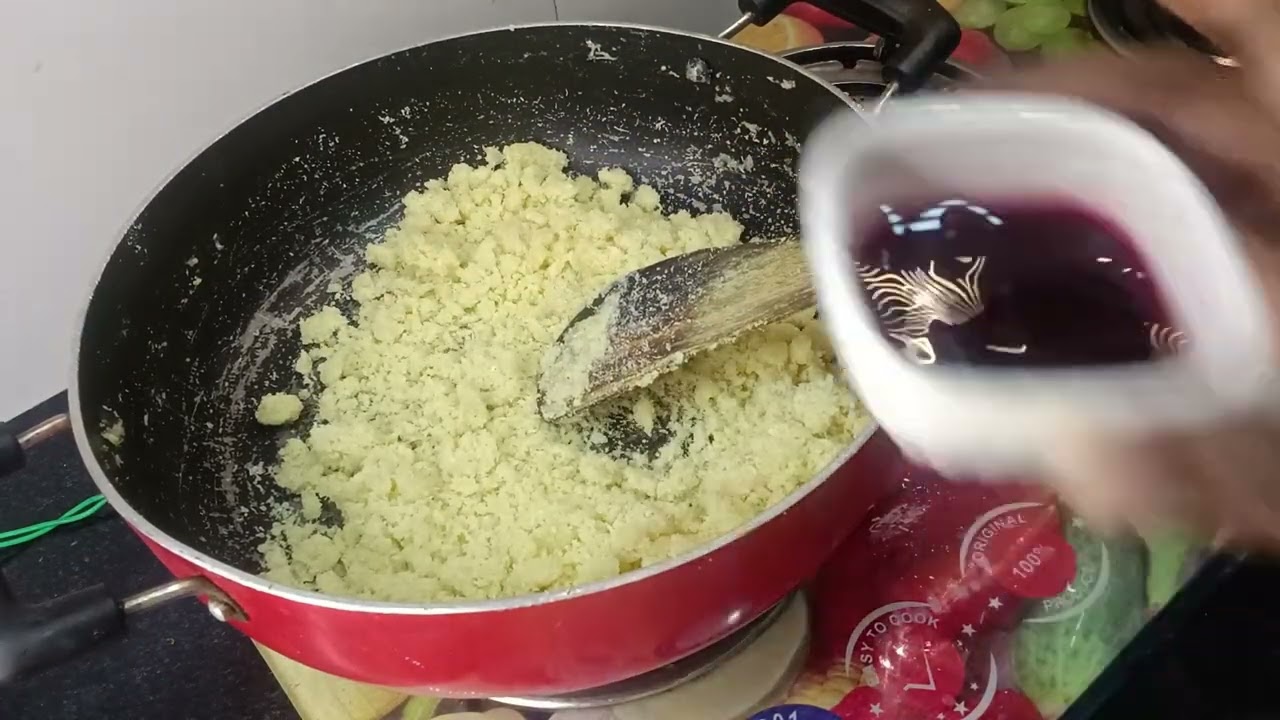 10 Minute Mein Halwai Jaise Nariyal ke Laddu | Instant Pink Coconut Ladoo Recipe