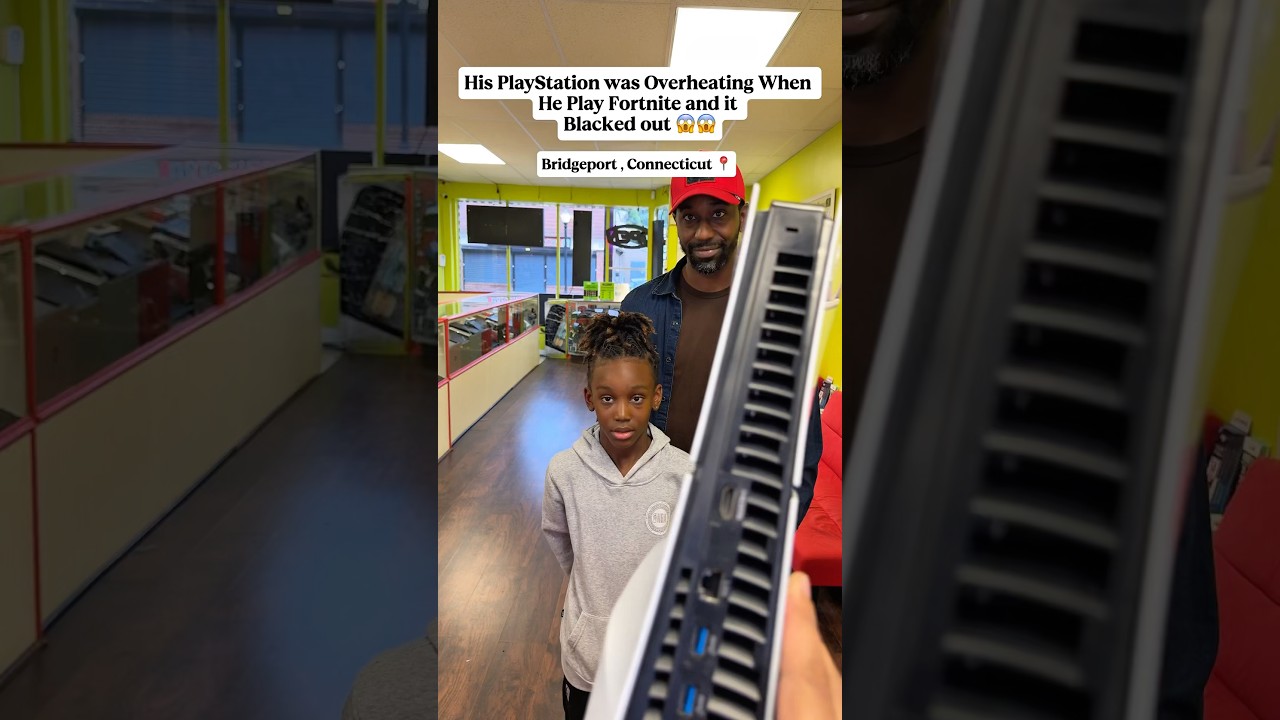 His Playstation Had Broken HDMI in it 😱 We Had to Fix it 🤷🏻‍♂️