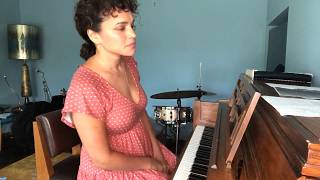 Norah Jones - Say Goodbye - Live at Home