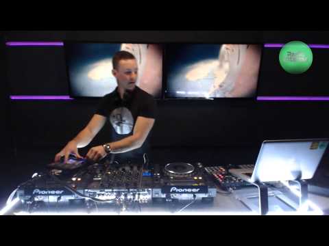 Live @ Radio Intense 24.09.2013 - Konstantin Yoodza (Catapult Live Show 014)