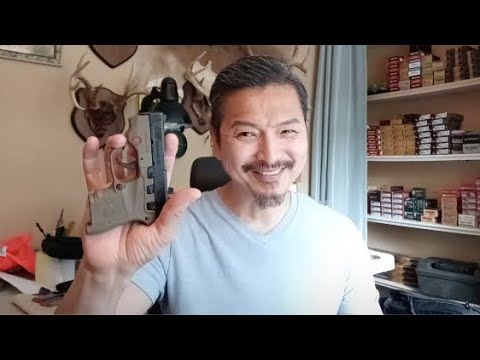 S&W Bodyguard 380 review, accuracy, penetration, rapid firing, problems and my opinion.