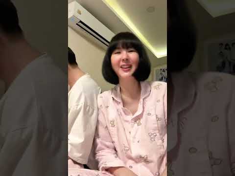 شاركت والدة شيكيتا في التحدي بيبي مونستر HOT SAUCE Babymonster 