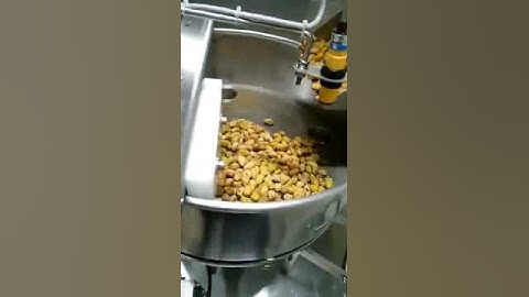 Packed nut measuring cups for bulk weighing in supermarkets