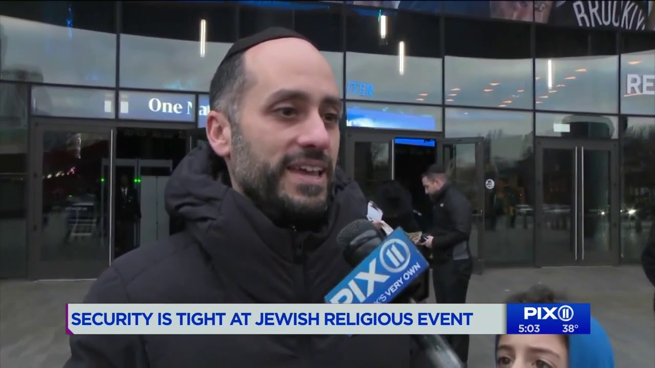 Security tight as about 88,000 Jews gather at NJ stadium for religious event