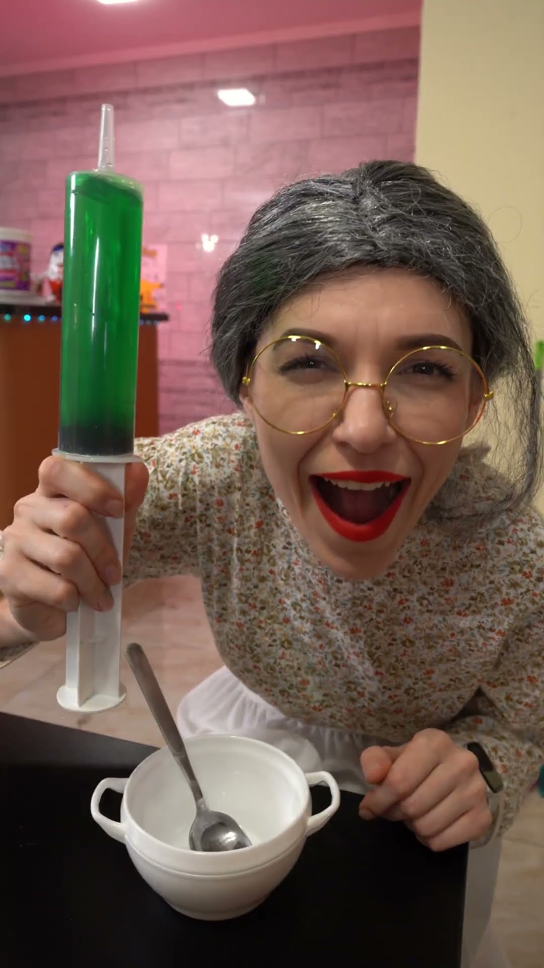 comedy: ?Grandma and her methods ❤️?