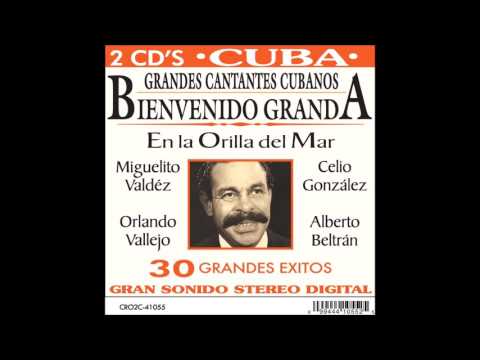  Angustia Con el Bigote Que Canta : Bienvenido Granda: Música  Digital