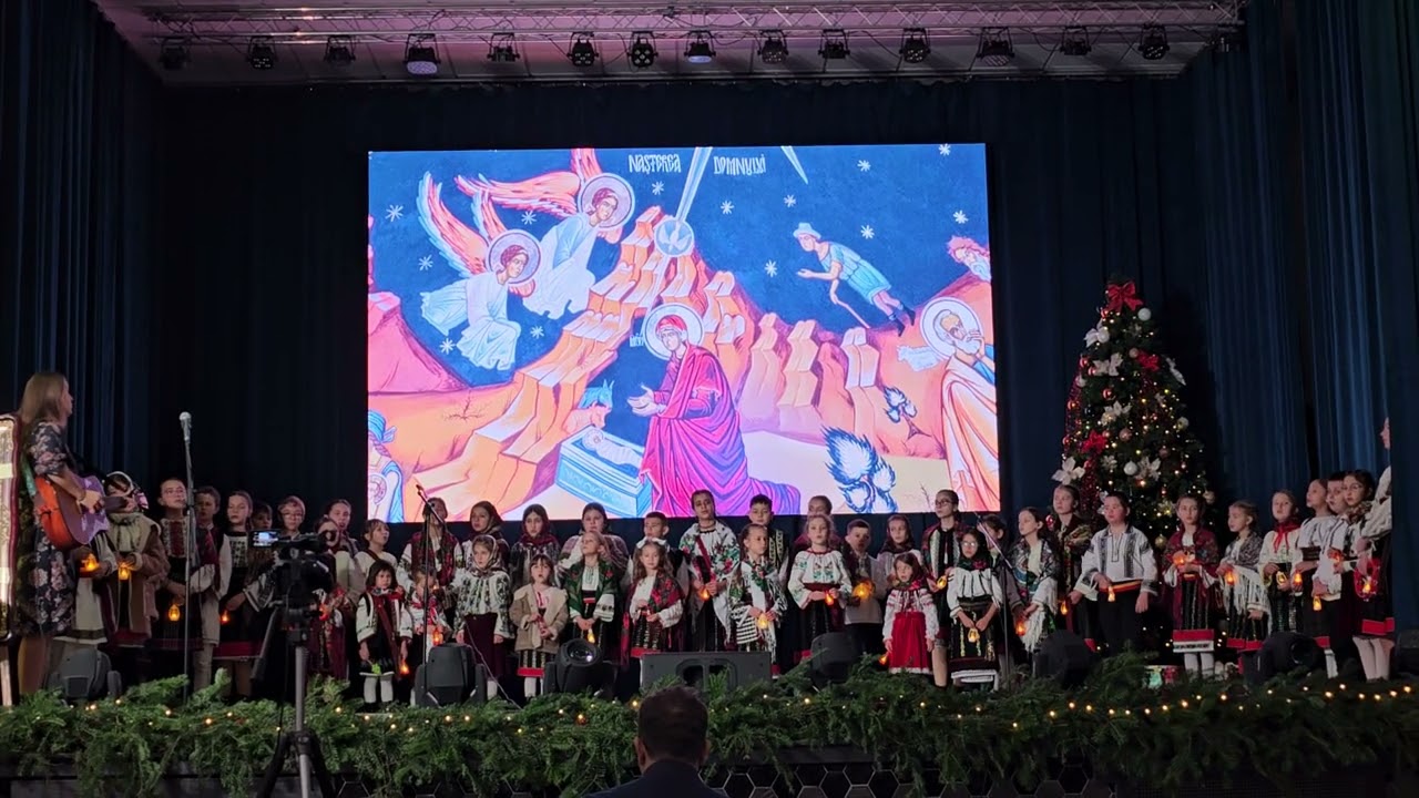 Sfanta noapte de Craciun - Corul de copii ,,Lumina Lina