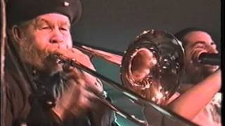 Rico Rodriguez & Roots to the Bone Band - Confucious (Live in Argentina)